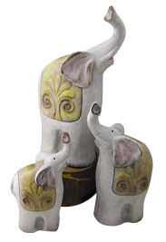 Porcellana Ornamenti animali del giardino di terracotta degli elefanti per all'aperto/dell'interno fornitore
