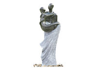 Porcellana Fontane eterne di principessa Hug Statue per la decorazione del giardino fabbrica