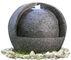 Fontane all'aperto della sfera della vetroresina con i vasi/la fontana della caratteristica acqua della palla fornitore